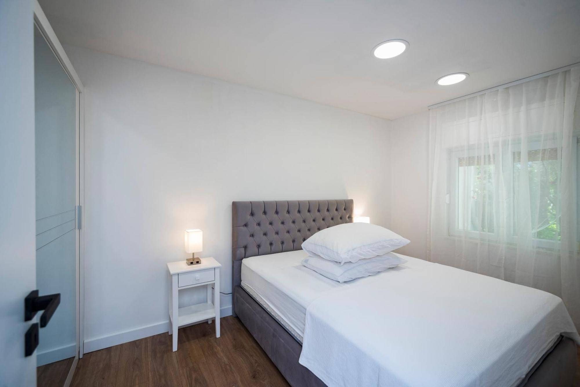M&M Pelivan Apartments Solin Eksteriør bilde